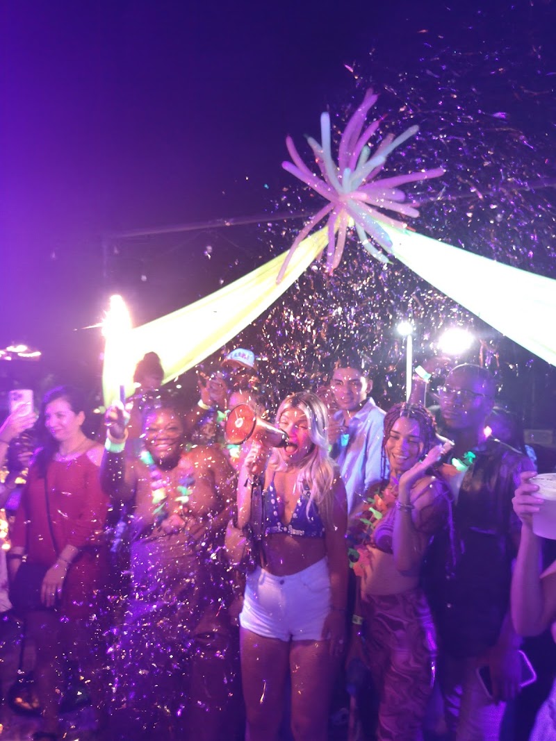 Nightlife at Tulum Social Pubcrawl