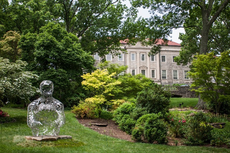 Afternoon Stroll at Cheekwood