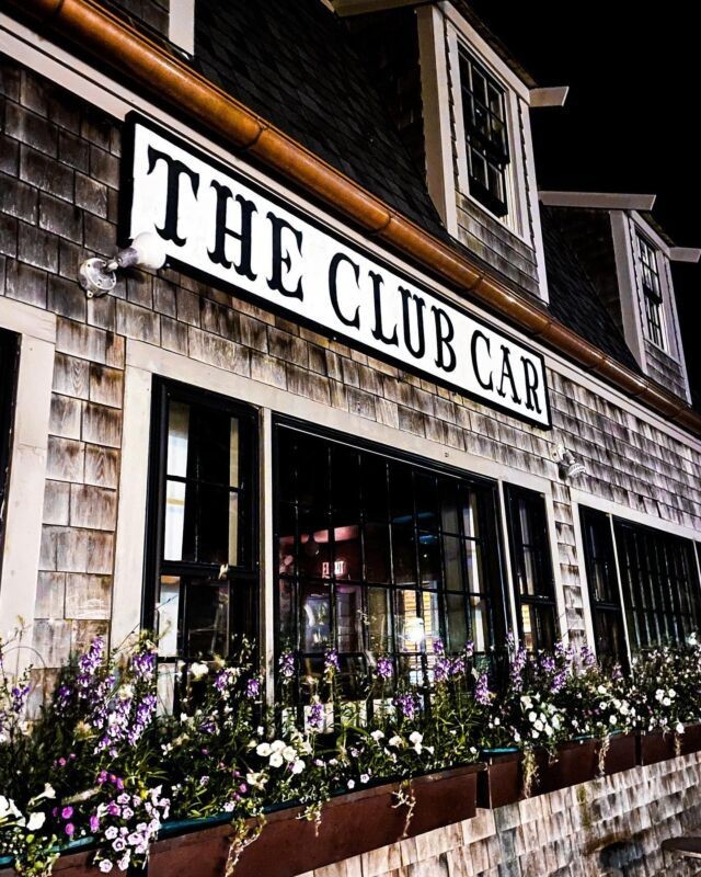 Dancing & Nightlife at The Club Car