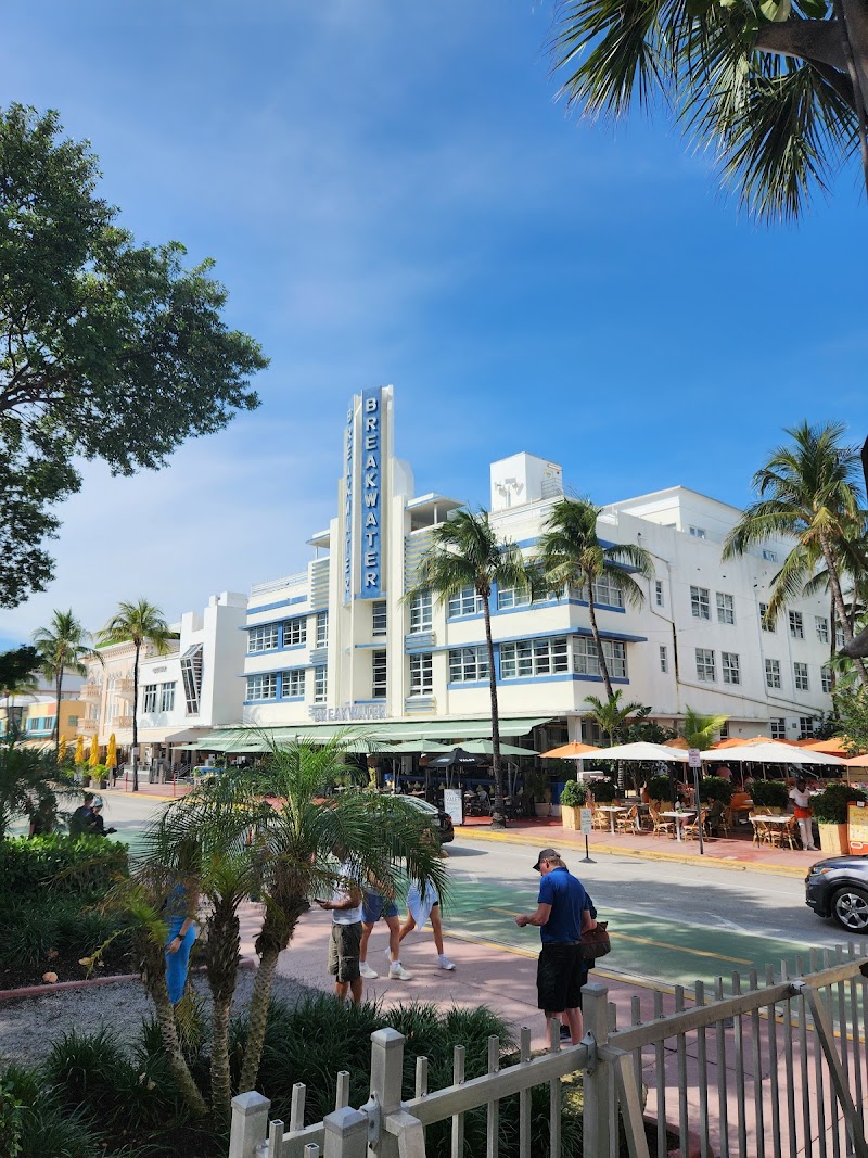 Art Deco Walking Tour